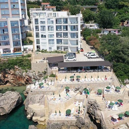 First Line Of The Sea 1 Apartment Dobra Voda Ngoại thất bức ảnh