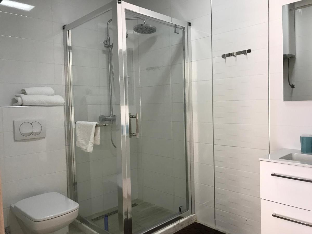 First Line Of The Sea 1 Apartment Dobra Voda Ngoại thất bức ảnh