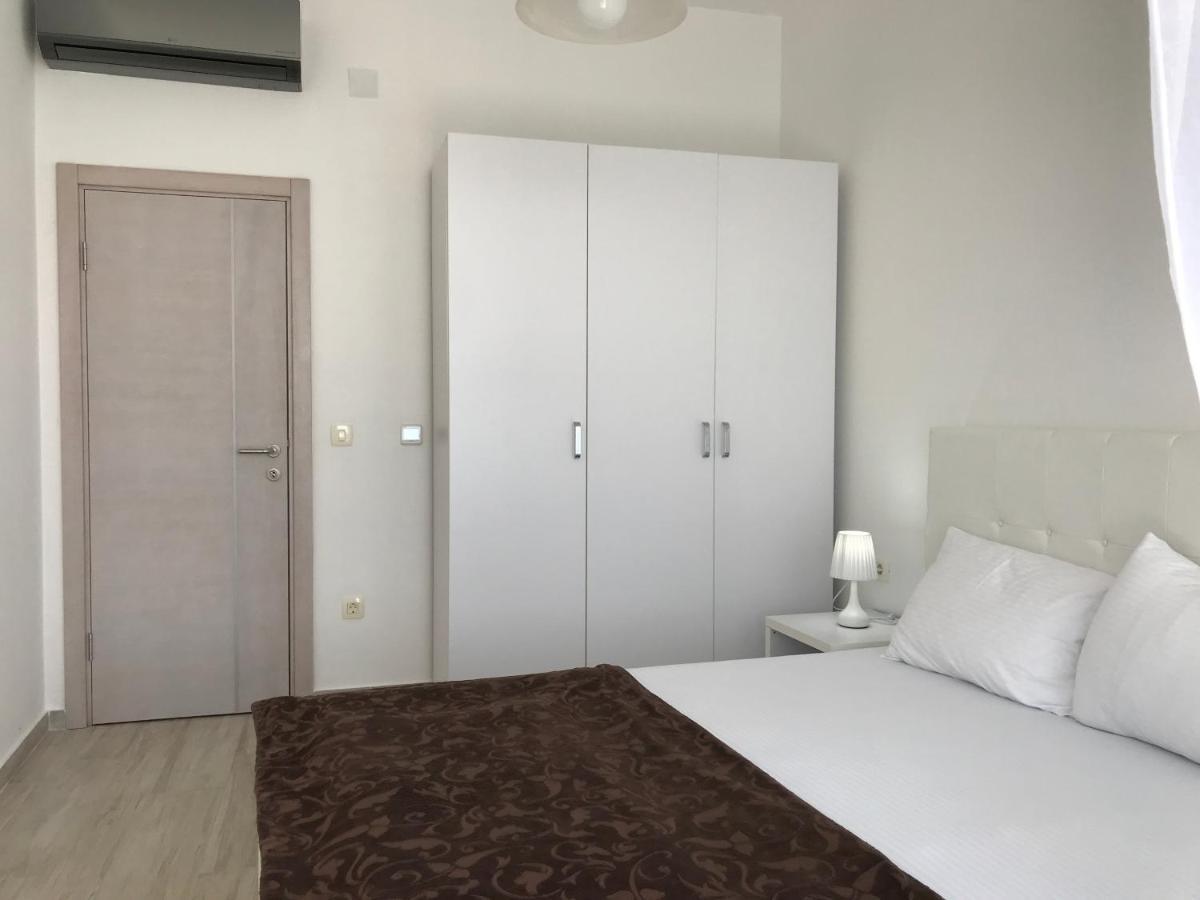 First Line Of The Sea 1 Apartment Dobra Voda Ngoại thất bức ảnh